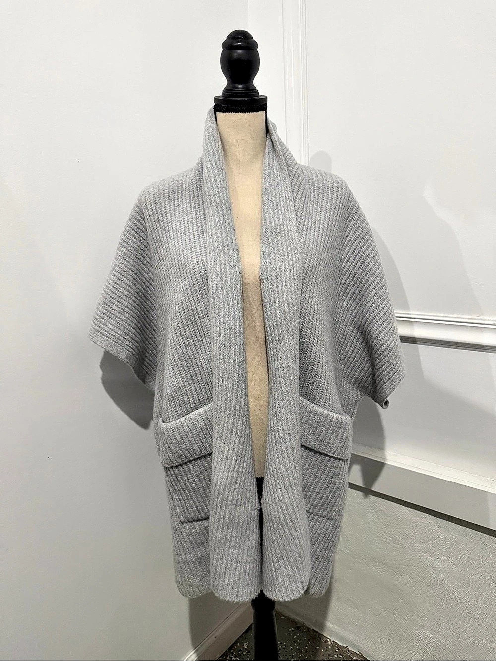 Aerie Ribbed Knit Open Front Cardigan in Gray Medium
